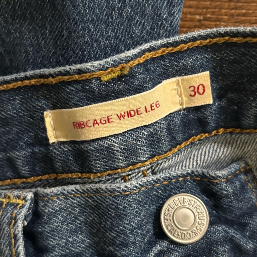 TALL Levi's Ribcage Wide Leg Jeans 30x34